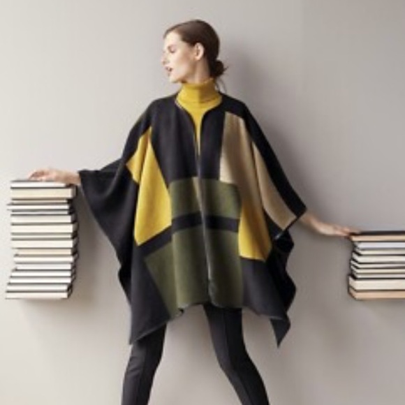 Vince Camuto Sweaters - Vince Camuto Jackquard Colorblock Poncho P/PS